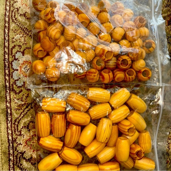 WILLBOND 10 Pieces Macrame Wooden Beads Loose Beads with 10 mm Large Hole - Picture 6 of 6